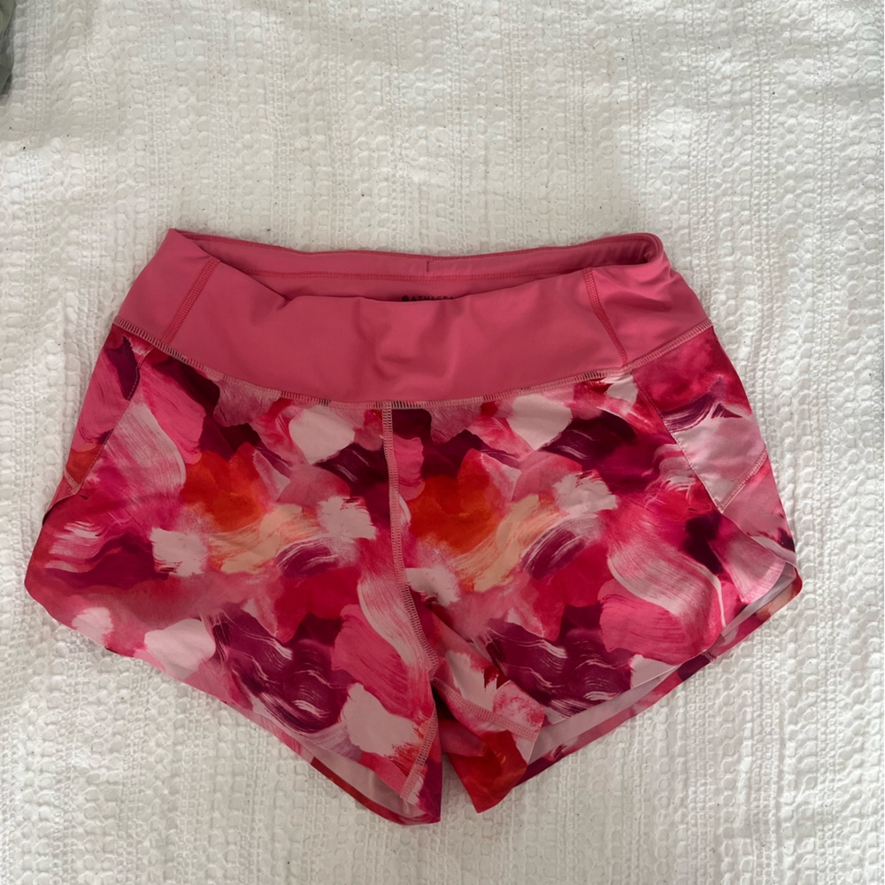 Athleta Run with it 3.5 shorts
